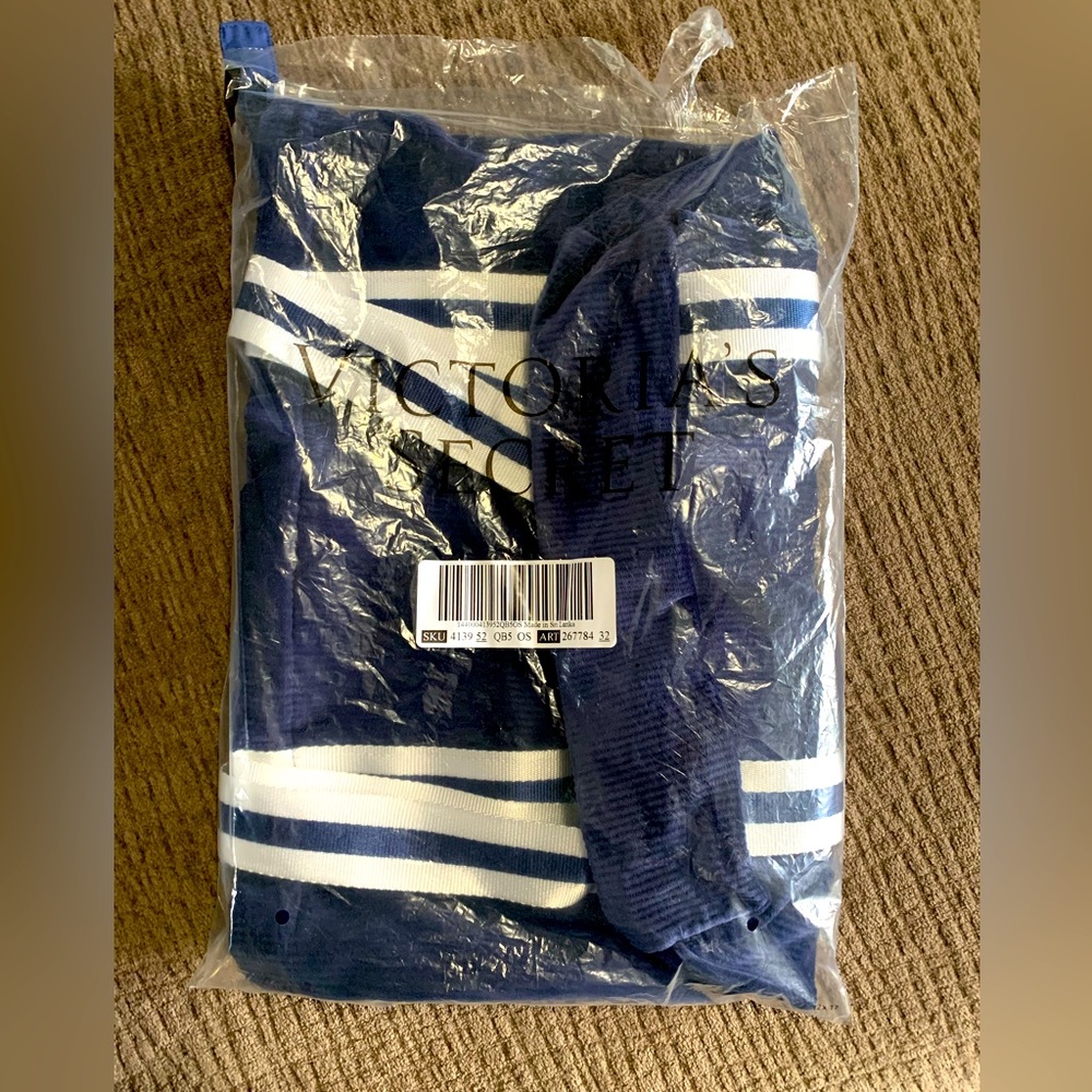 NWT Victoria Secret Pink BLUE tote